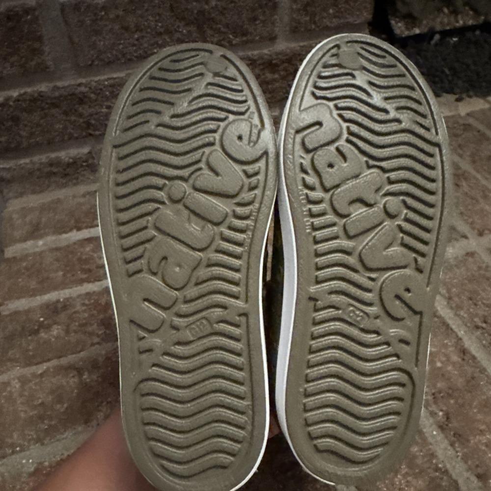 Native Jefferson Rookie Green/Shell White Slip On Shoes Toddlers Sz 12 - Picture 14 of 14